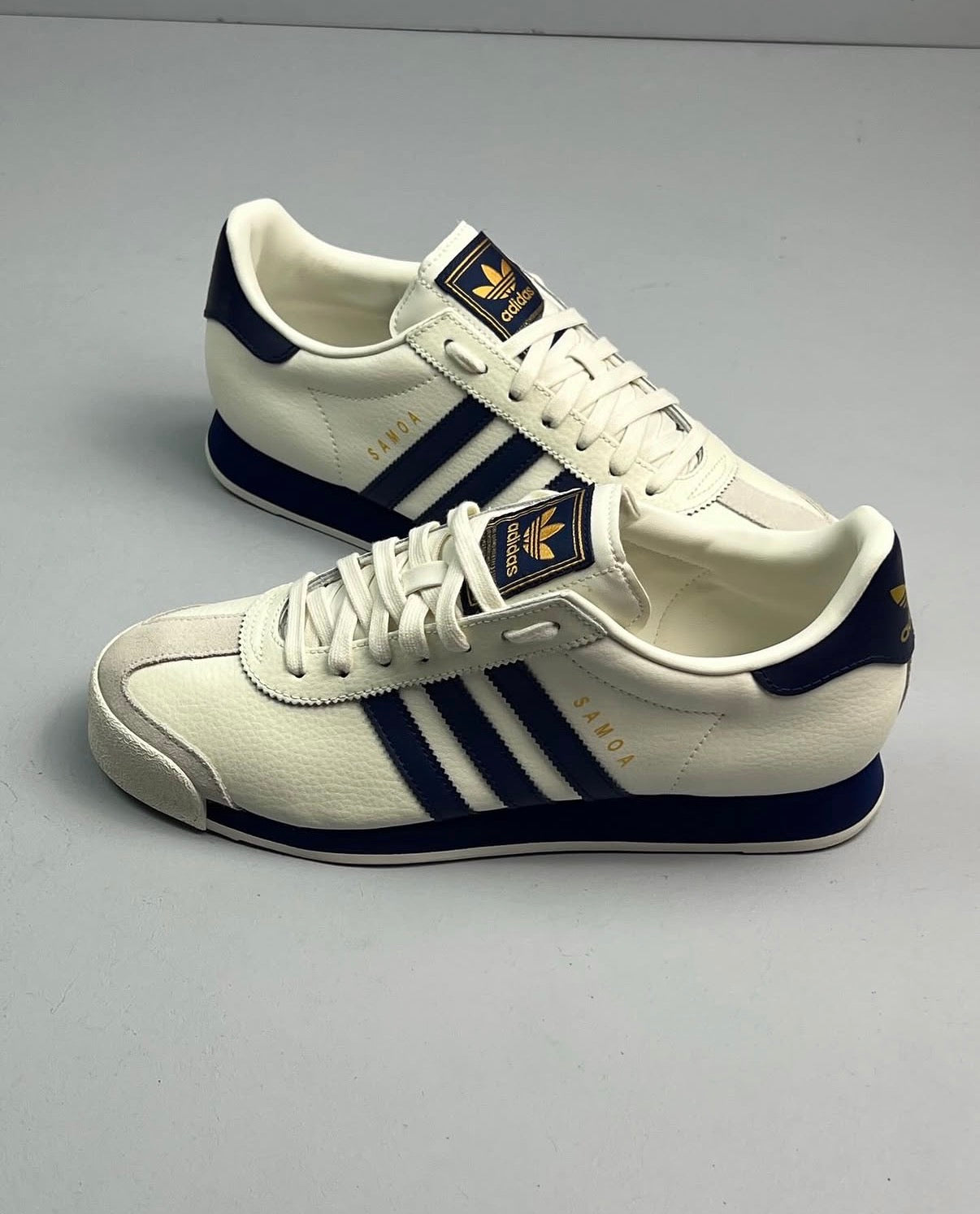 Adidas Samoa - Off White / Dark Blue / Gold Metallic