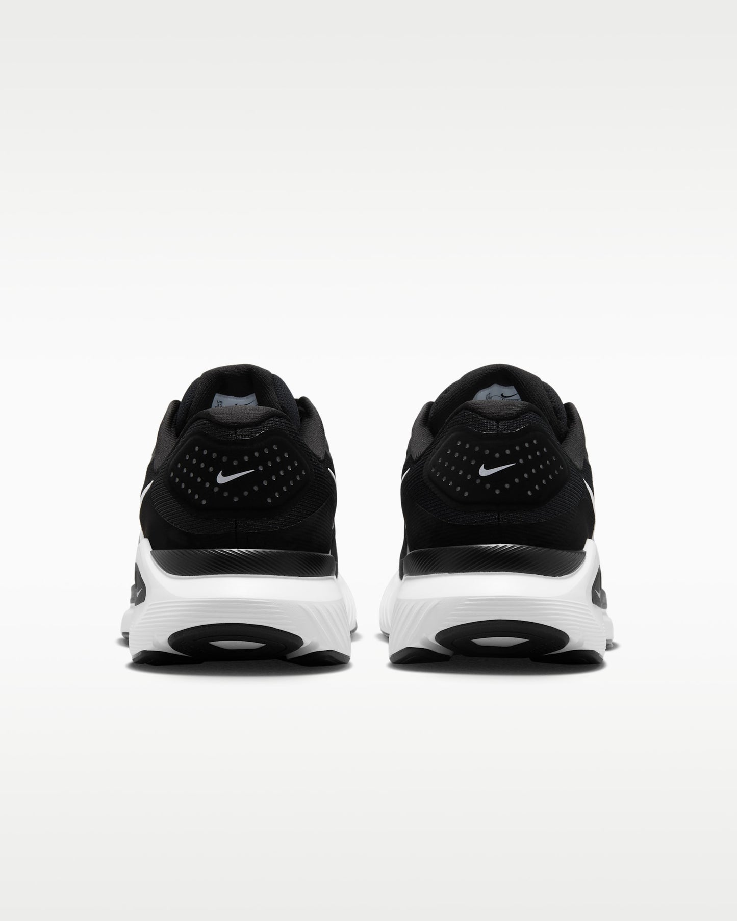 NIKE Structure 26 – Confort & Style au Quotidien