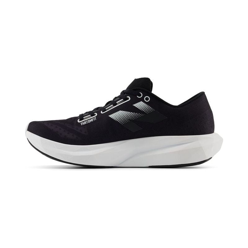 Chaussures New Balance Fuelcell Rebel V4