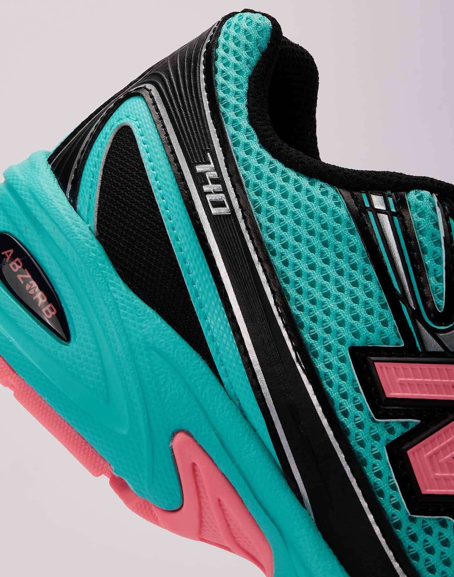 MENS NEW BALANCE 740