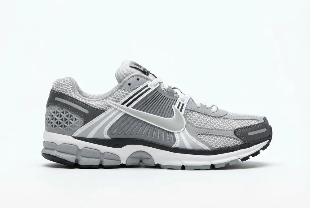 Nike Air Zoom Vomero 5 Pure Platinum / Summit White