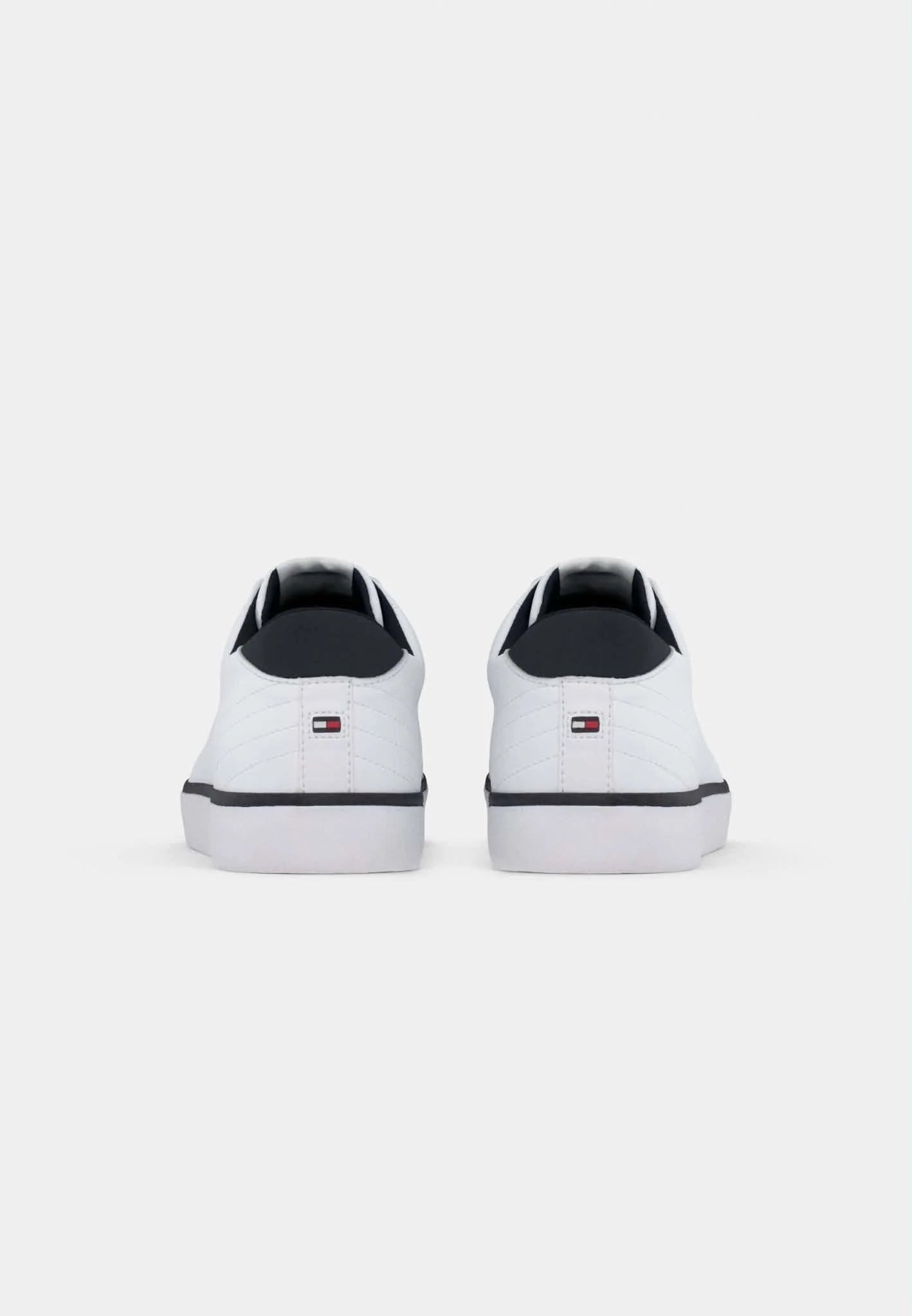 BASKET BASKETS TOMMY HILFIGER BLANCHES