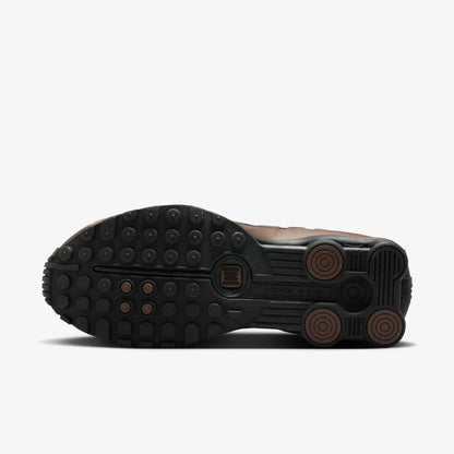 Nike Shox R4 – Noir & Marron