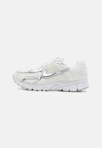 Nike Zoom Vomero 5 Chrome Toe