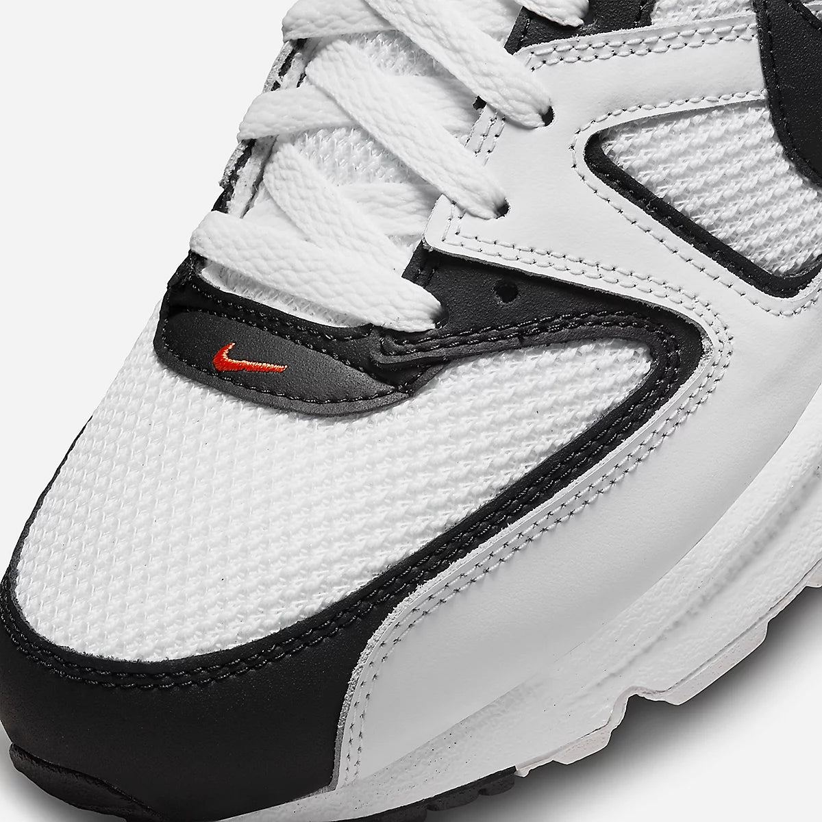Nike  Air Max command White Black