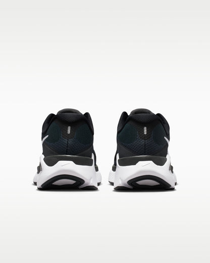 Nike Structure Plus