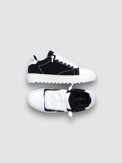 NUMERIŚ Atelier – Shadow Black