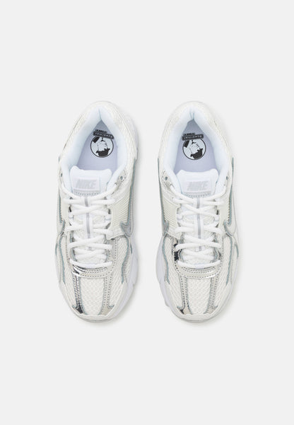 Nike Zoom Vomero 5 Chrome Toe