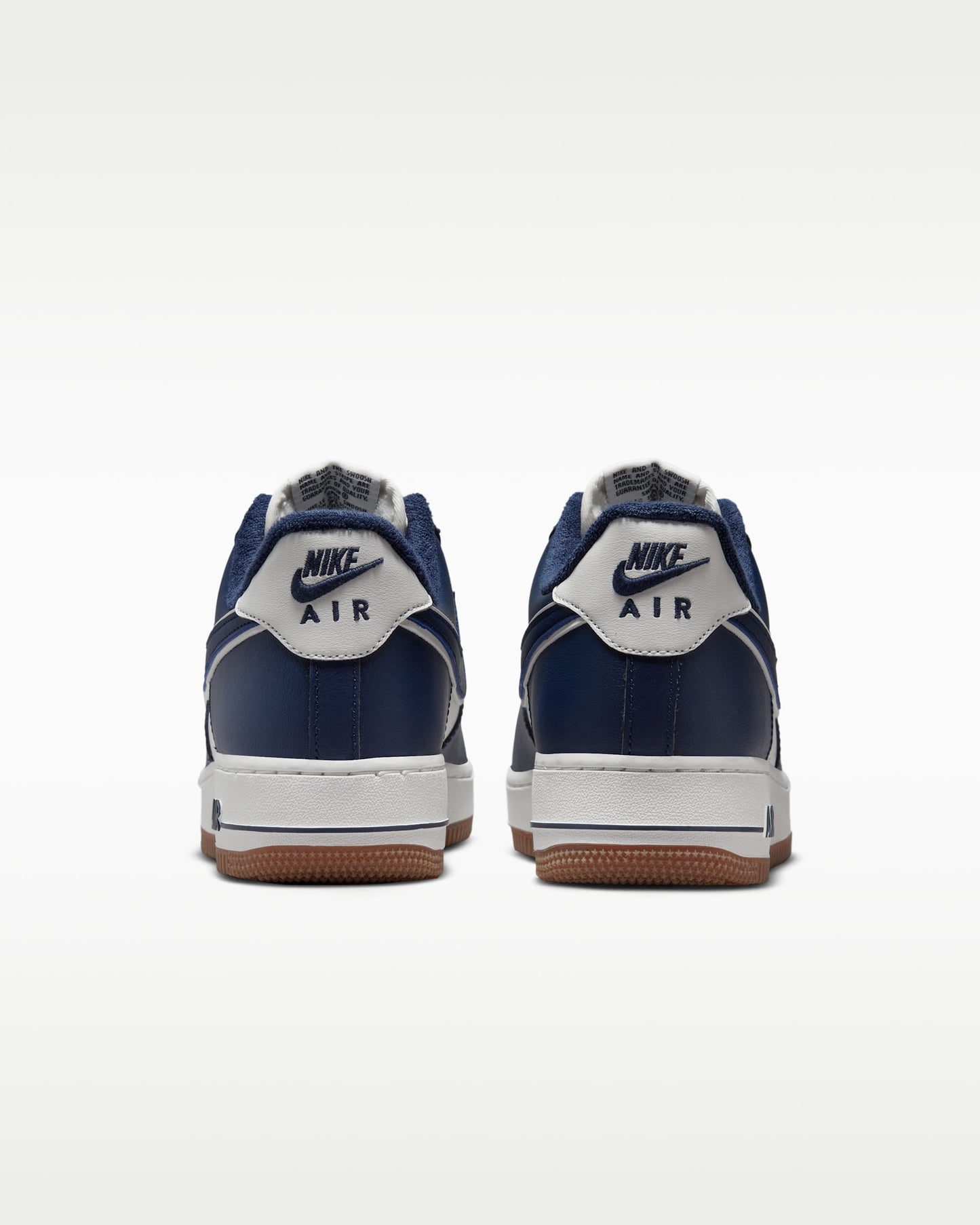 Nike Air Force 1 '07 LV8