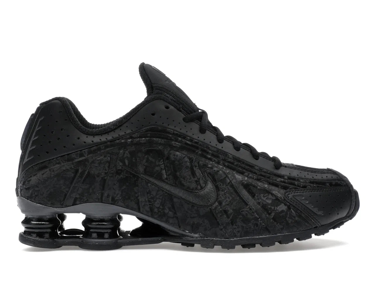 Nike Shox R4 Noir Baskets