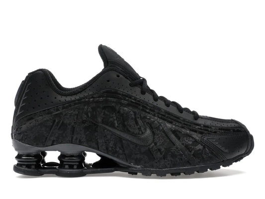 Nike Shox R4 Noir Baskets