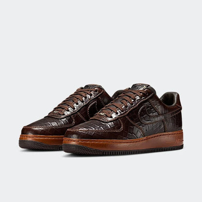 NIKE AIR FORCE 1 LOW « CROC / FAUNA BROWN » – ÉLÉGANCE URBAINE & STYLE PREMIUM