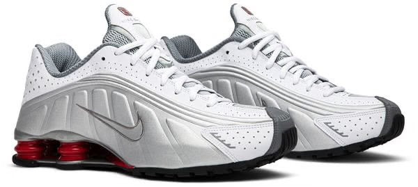 Nike Shox R4 – Design iconique & style futuriste