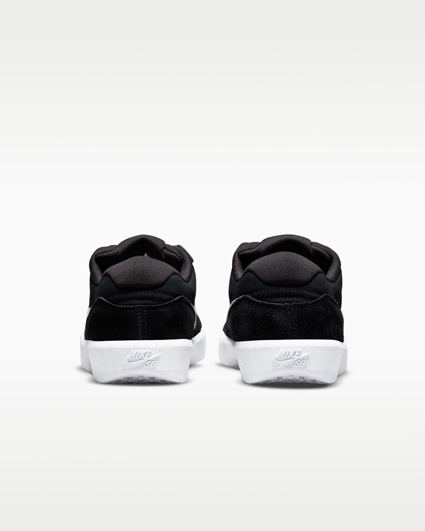 Nike SB Dunk Low Black & White