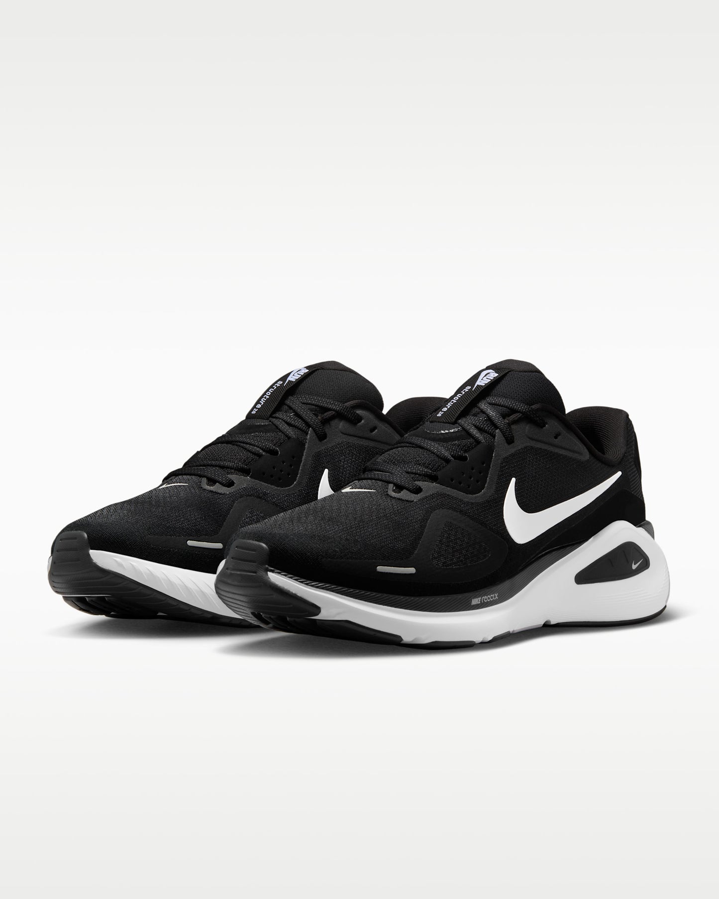 NIKE Structure 26 – Confort & Style au Quotidien