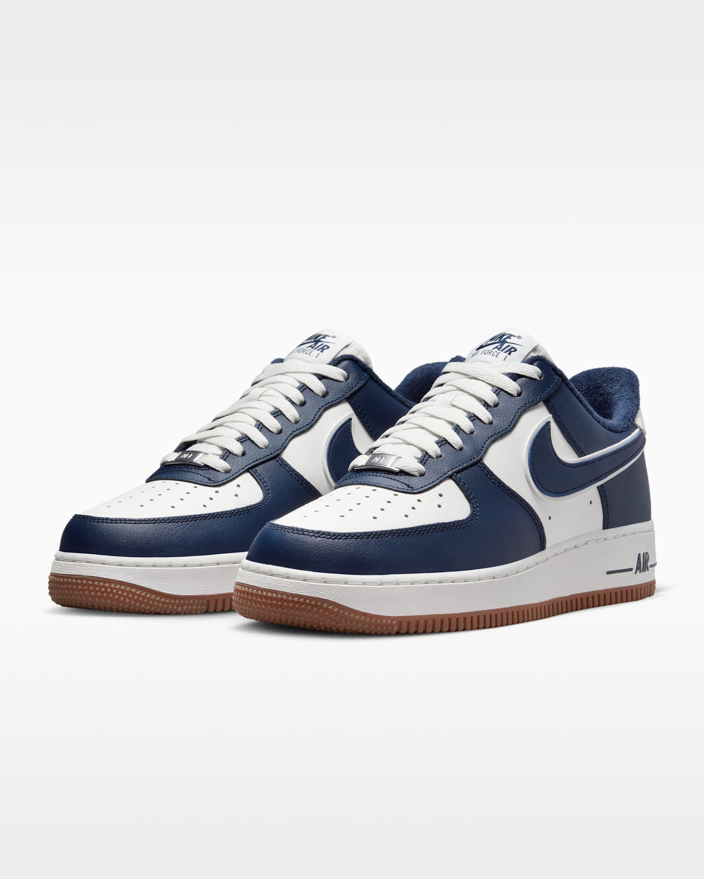 Nike Air Force 1 '07 LV8
