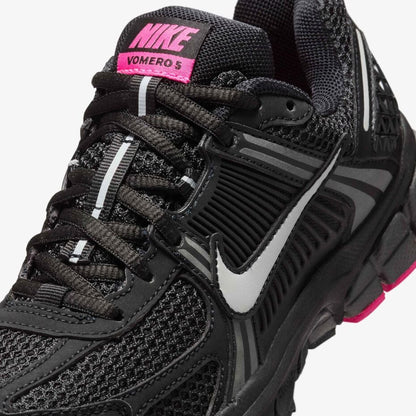 Nike Vomero 5