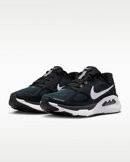 Nike Structure Plus