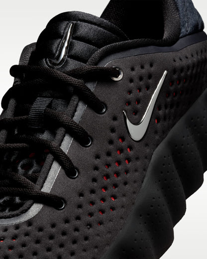 Nike Mind 002