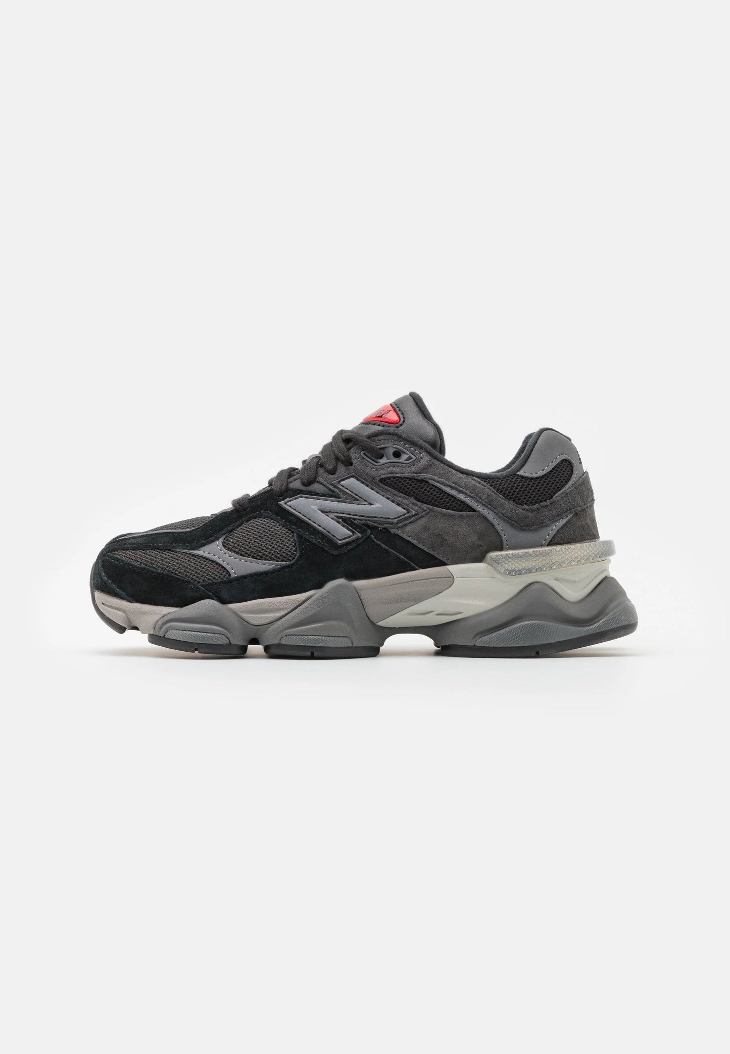 New Balance 9060 – Le parfait équilibre entre style et confort