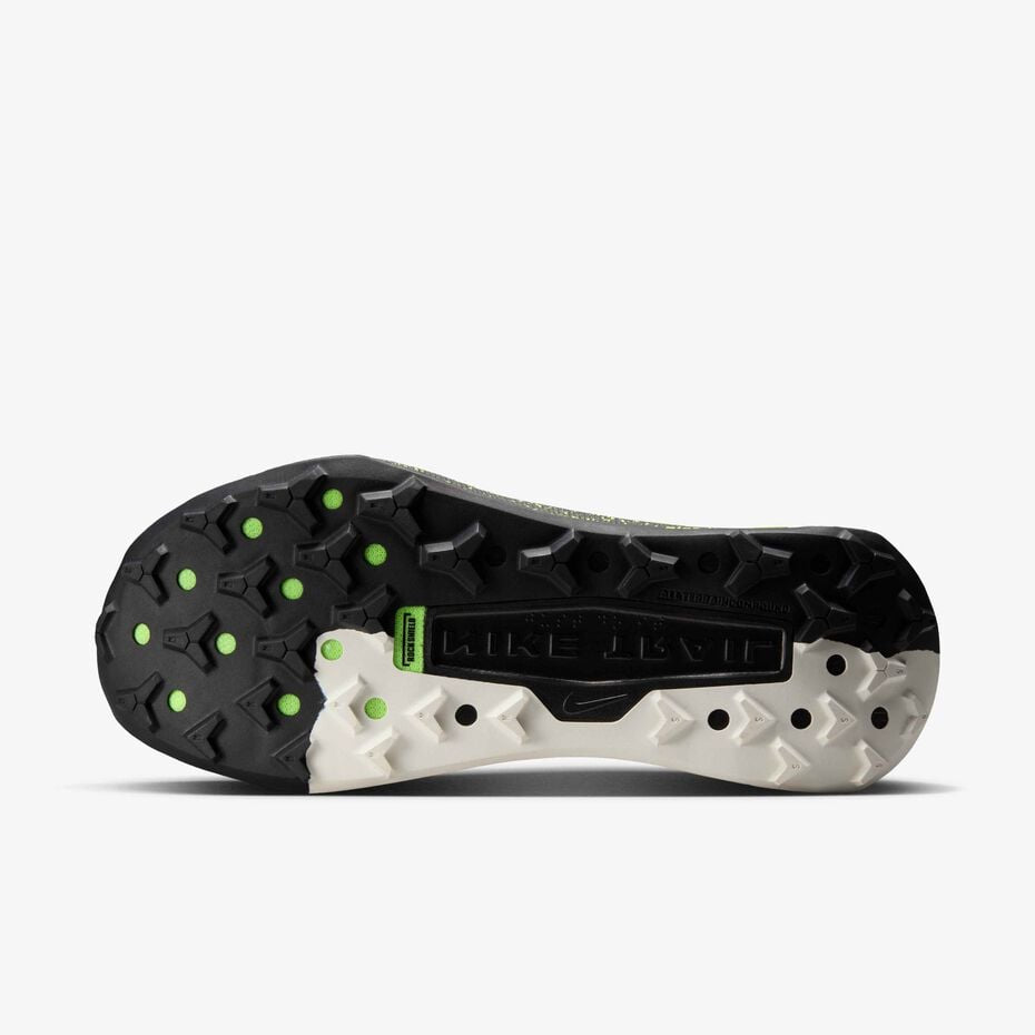 Nike Wildhorse 10 Noir & Or
