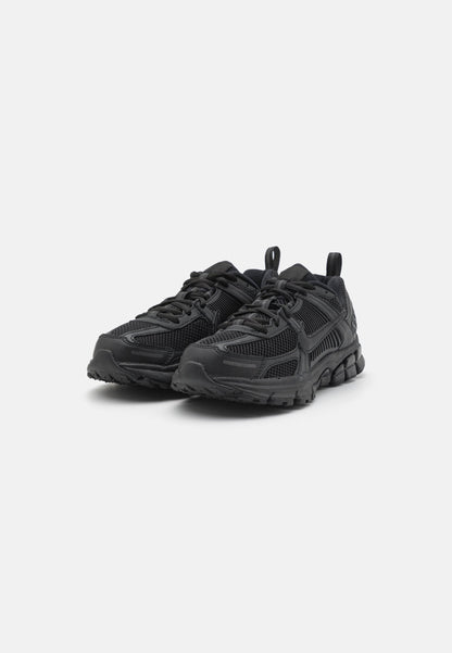 NIKE ZOOM VOMERO 5 BLACK / BLACK (BV1358 003)