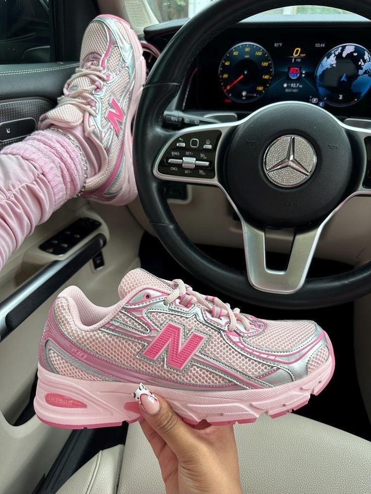 New Balance 740 Rose