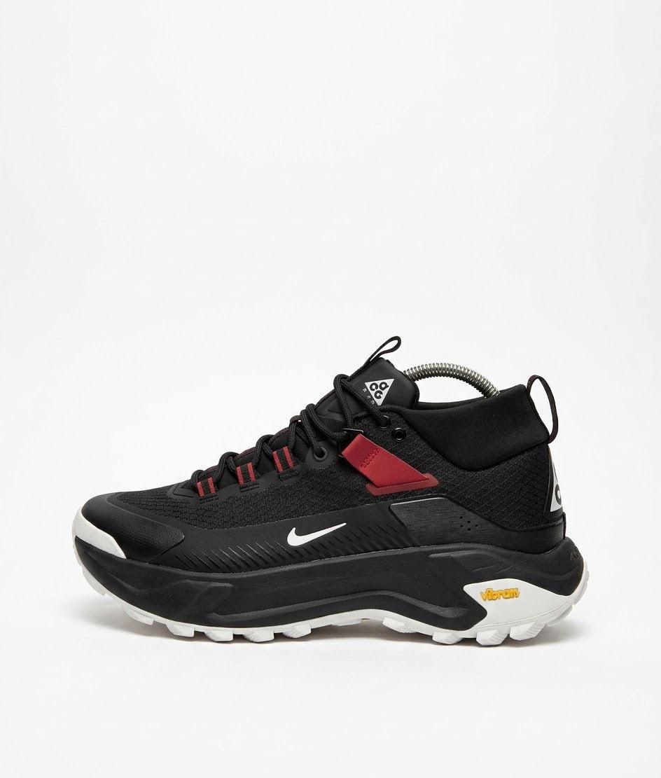Nike ACG Zegama Trail Vibram Noir & Rouge