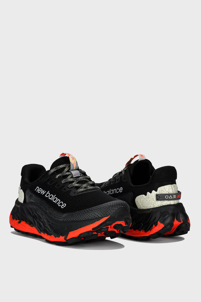 New Balance Fresh Foam More Trail V3 – Black Cayenne
