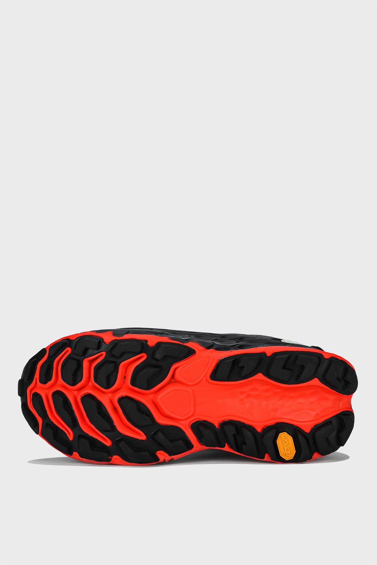 New Balance Fresh Foam More Trail V3 – Black Cayenne