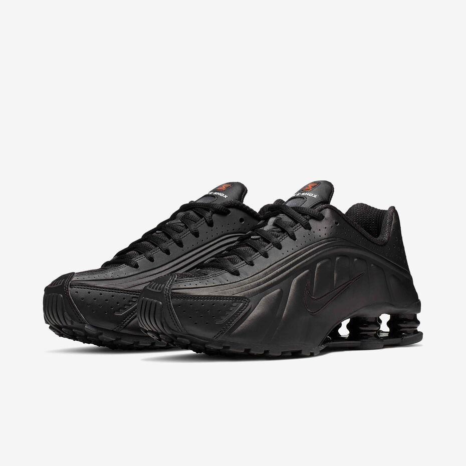 Nike Shox R4 – Style Futuriste & Confort Dynamique
